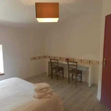 Chambre D'Hote Le Clos D'Audio A Riols Buitenkant foto